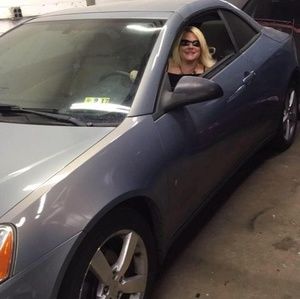 Meet your Posher, Kelley